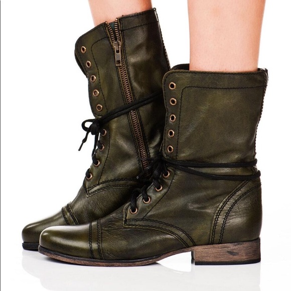 Steve Madden Shoes - Steve Madden distressed Troopa boots Steve Madden Shoes - Steve Madden distressed Troopa boots